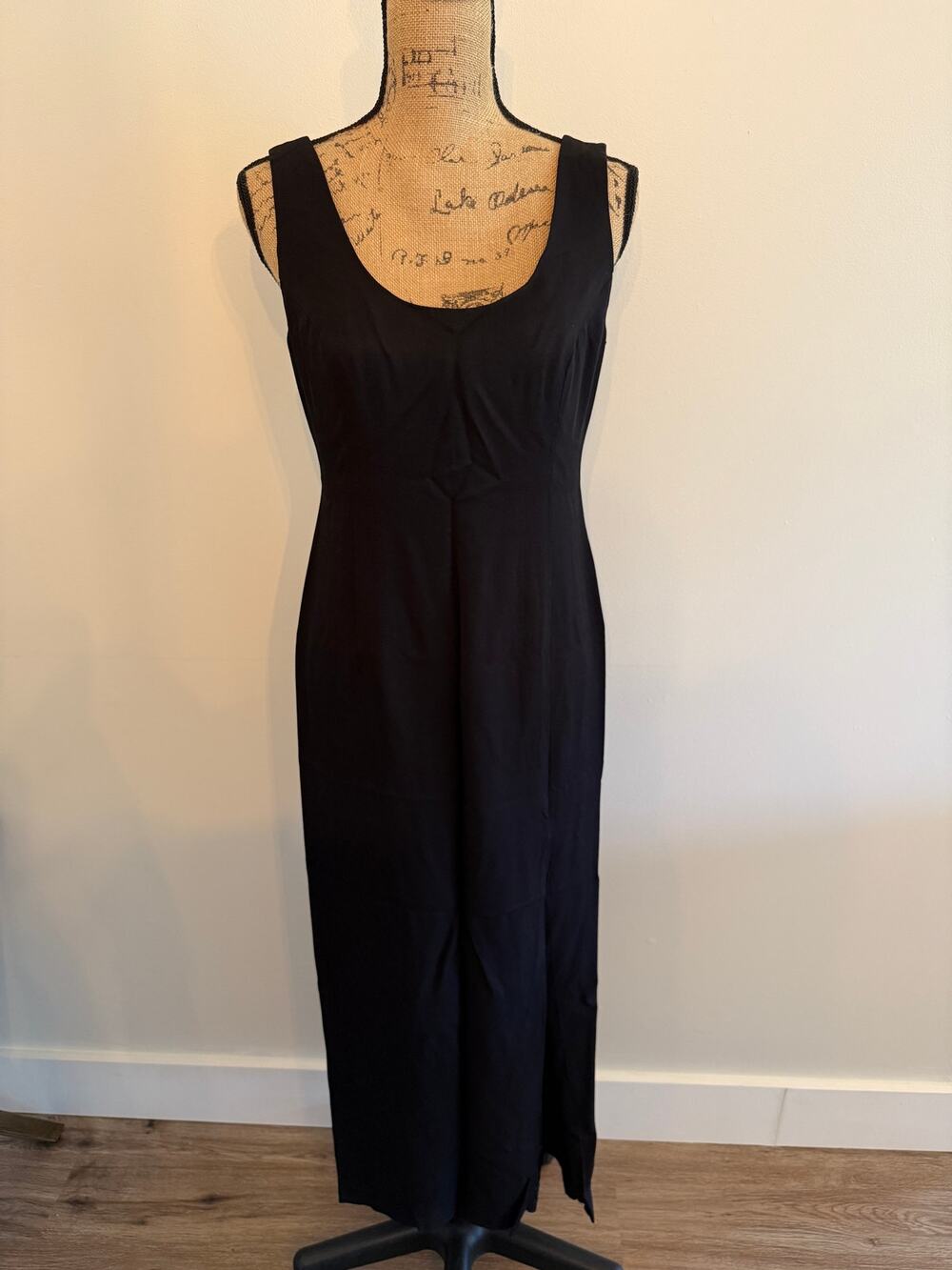 En Francais by Huey Waltzer Women’s Black Evening Gown with Slit Size 8 Vintage